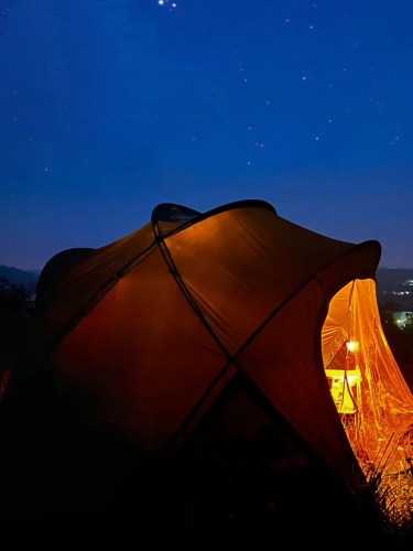 Outdoor camping, every day with a good mood